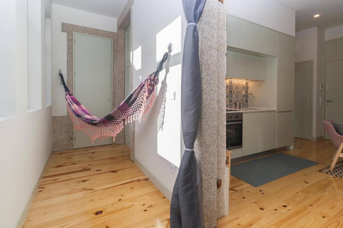 Guestready - Charming Downtown And Quiet Apartment Porto Kültér fotó