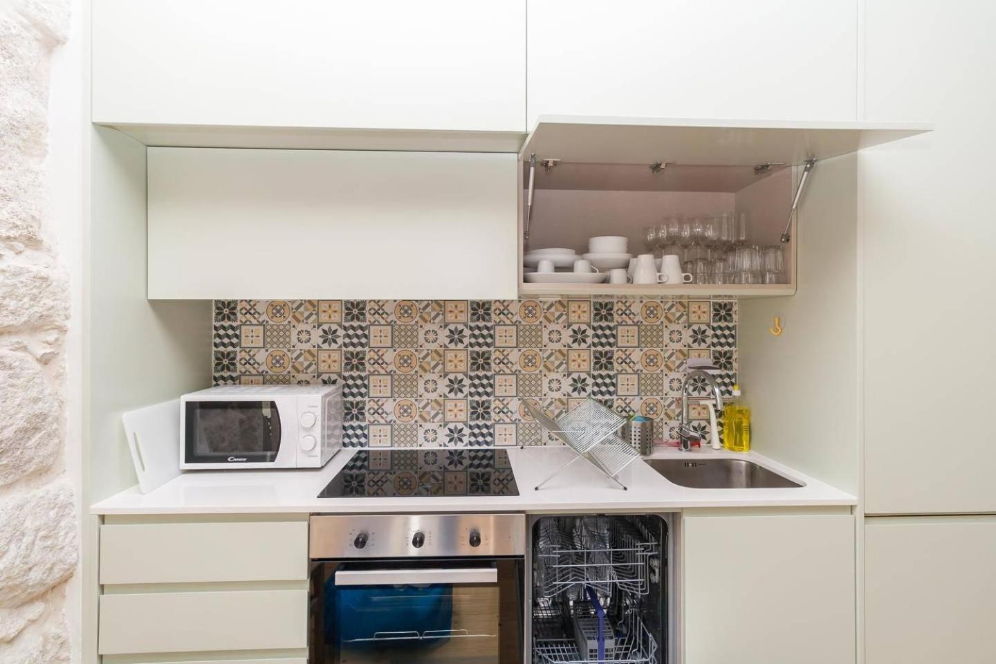 Guestready - Charming Downtown And Quiet Apartment Porto Kültér fotó