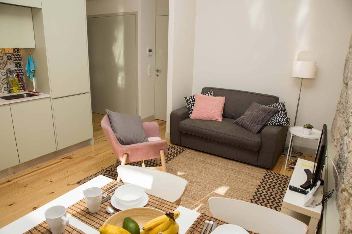 Guestready - Charming Downtown And Quiet Apartment Porto Kültér fotó